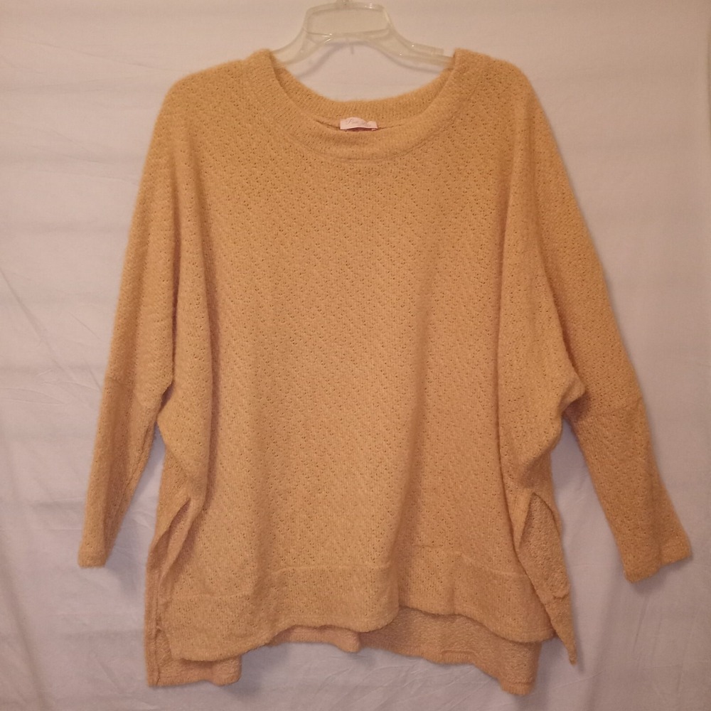 Pink Lily Cherish Self Sz Small Sweater Peach Dolman Sleeve Hi Lo Hem Open Knit